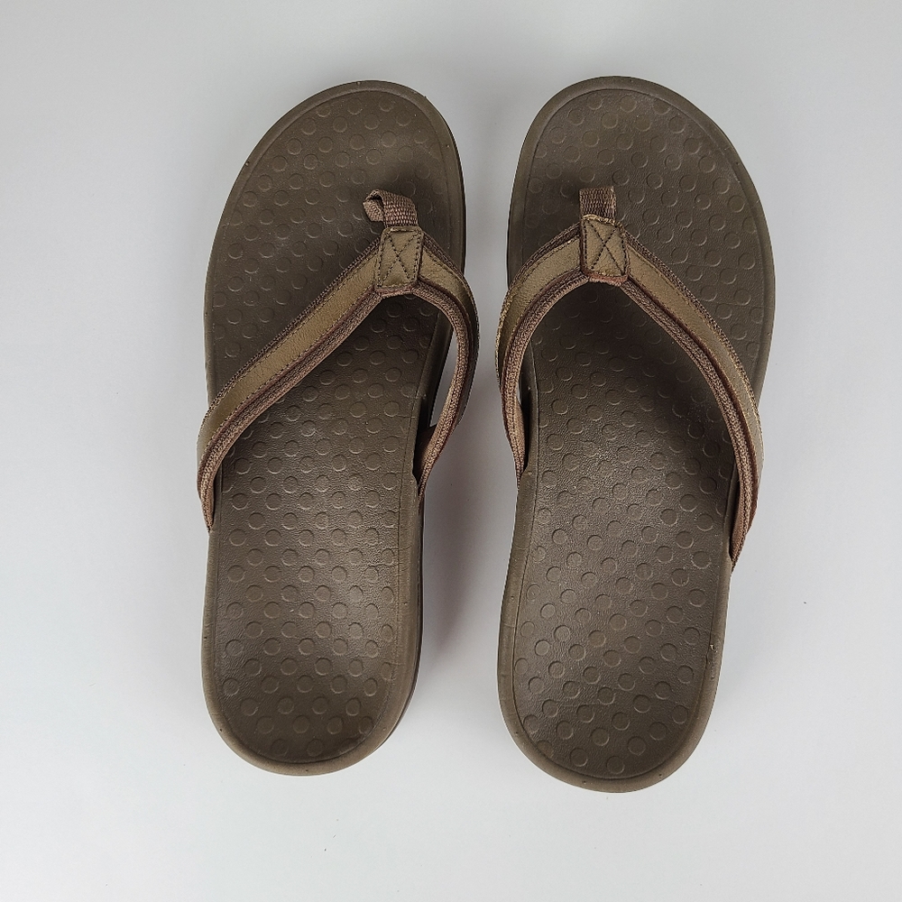 Vionic bronze metallic comfort flip flops Sz 9 EUC